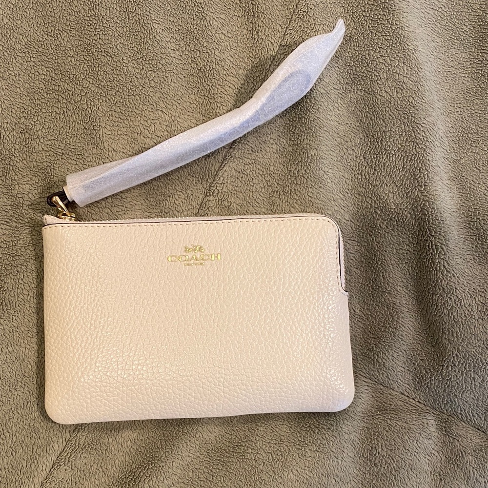 Coach Ivory Leather Wristlet